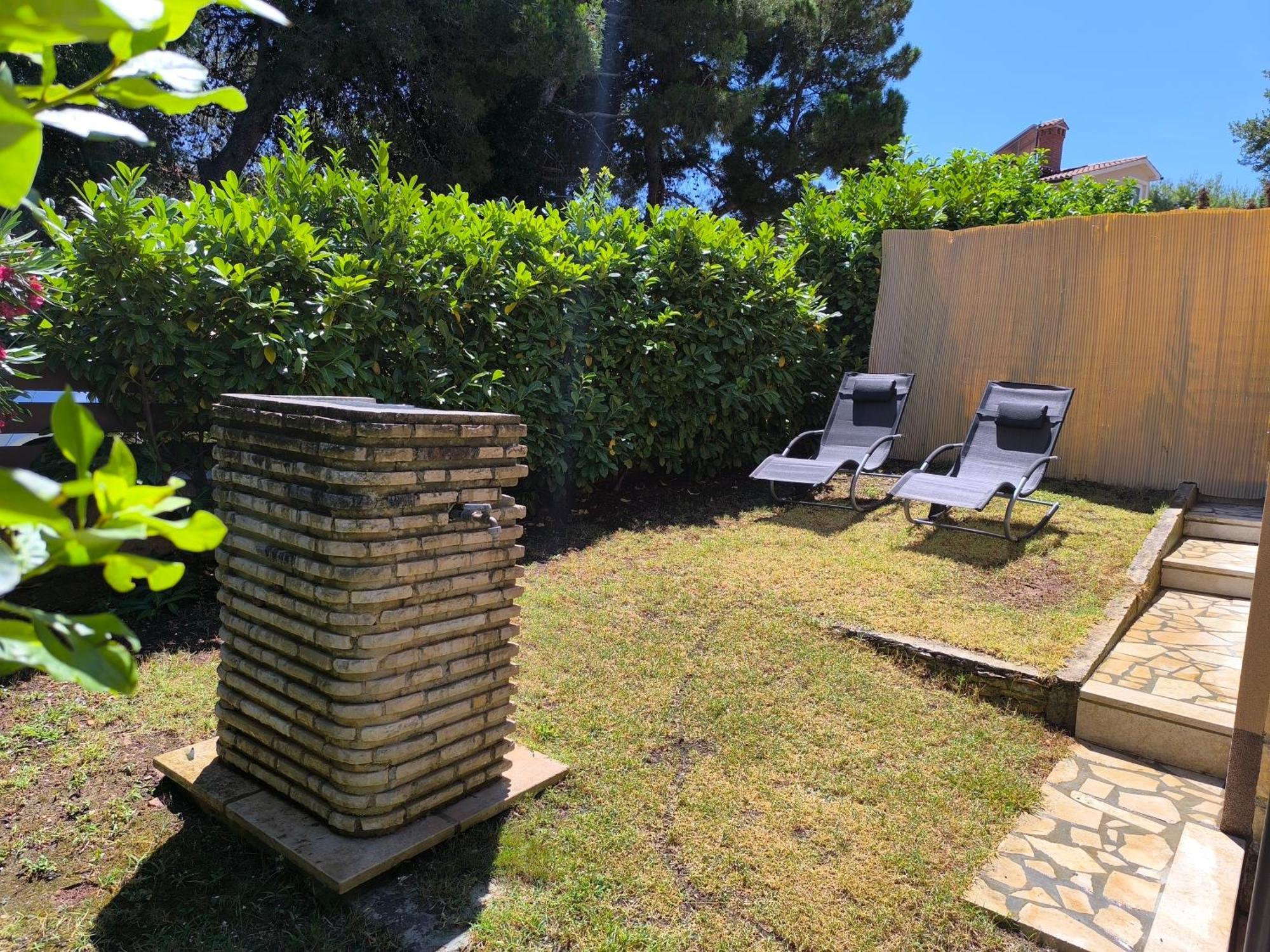 Little Gem Apartamento Banjole Exterior foto
